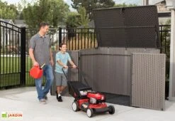 Lifetime Coffre De Rangement Extérieur En Résine Effet Bois - 2407 L -Garanti Jardin Magasin grand coffre rangement exterieur effet bois