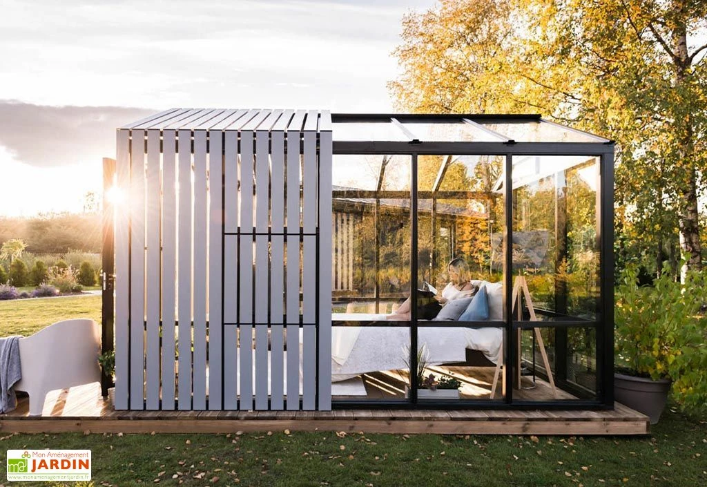 Serre De Jardin Bois Et Verre Trempé Avec Panneaux Occultants – Hibiscus 4 Serre De Jardin Bois Et Verre Trempé Avec Panneaux Occultants – Hibiscus – Image 2