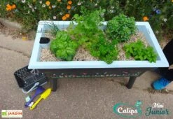 Jardinière Enfant Calipso Mini Junior + Panier Et Acc. – Bleu Pastel -Garanti Jardin Magasin jardiniere enfant calipso 40l panier kajo 4l bleu pastel 3